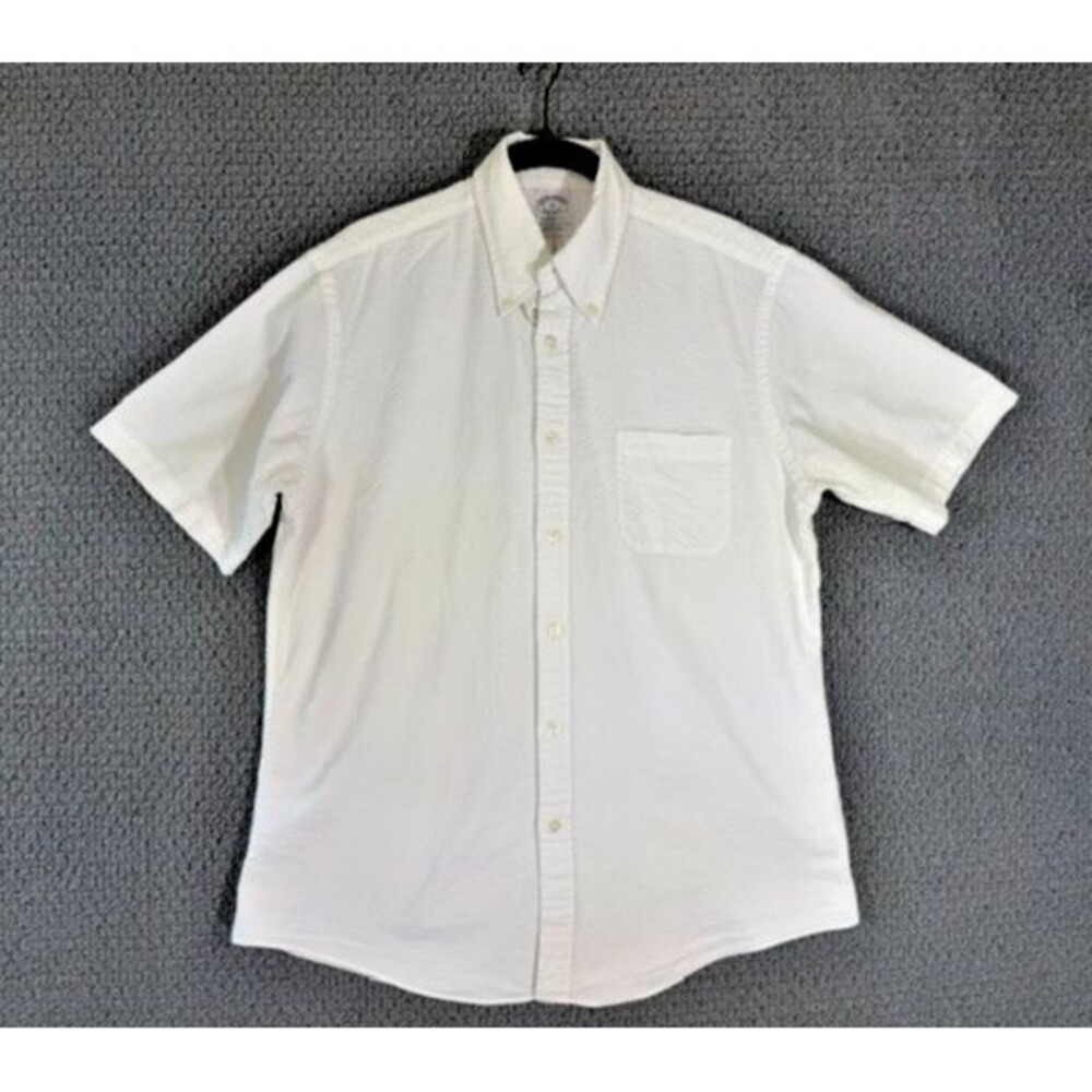 Brooks Brothers Regency Fit Button Down White Seersucker / Men's Medium